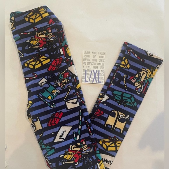 LuLaRoe L/XL Kids Christmas Leggings - Picture 1 of 4